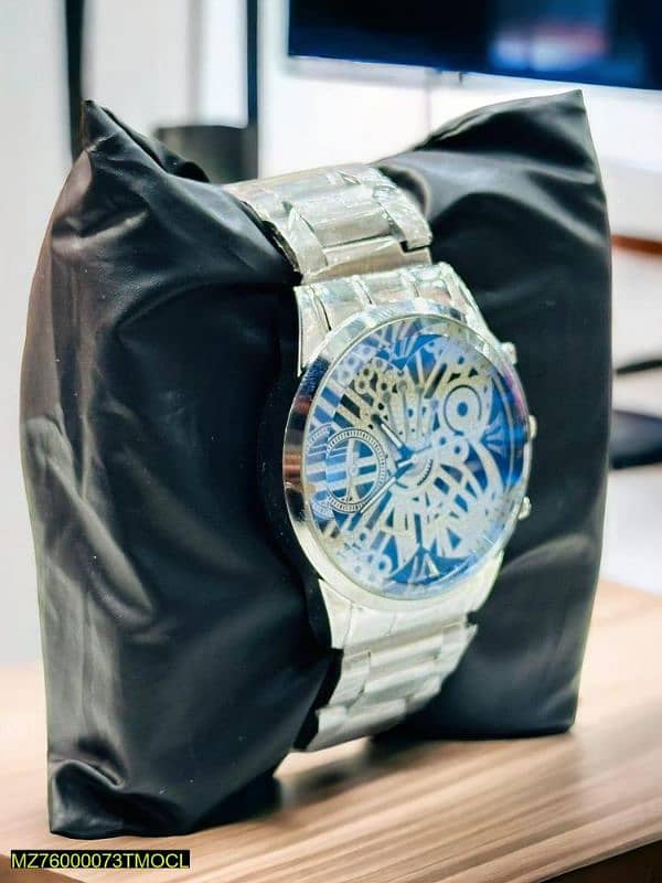 watch with box 0