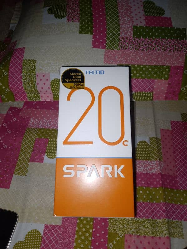 Tecno spark 20c 4Ram 128gb 7