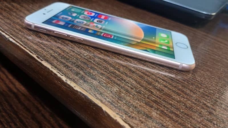 iPhone 8 64gb FU PTA Approved 1