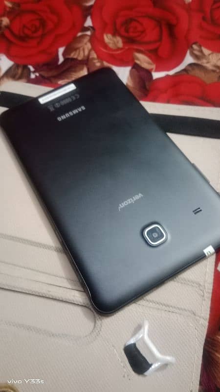 Samsung tab 2 gb ram 16 gb memory 1