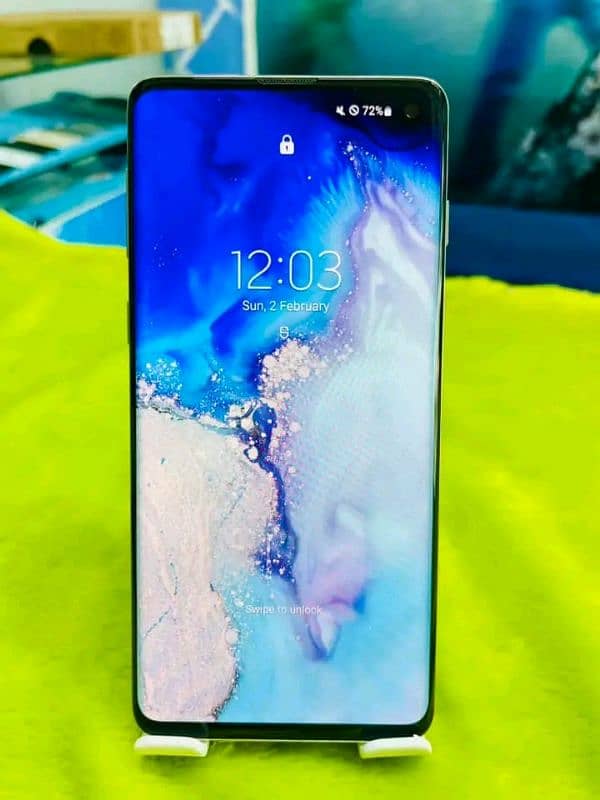 Samsung Galaxy S10 5G Dualsim PTA 10/10 lush with orignal charger slim 1