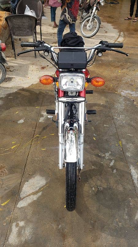 Honda CG125 2021 8