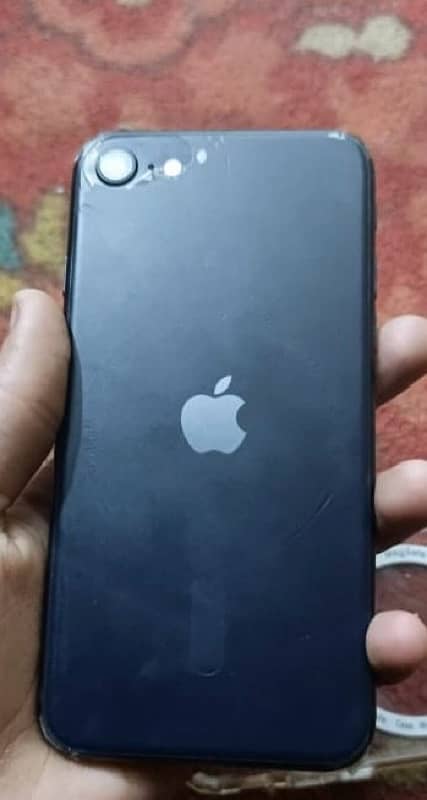 iPhone SE 2022 3rd gen 3