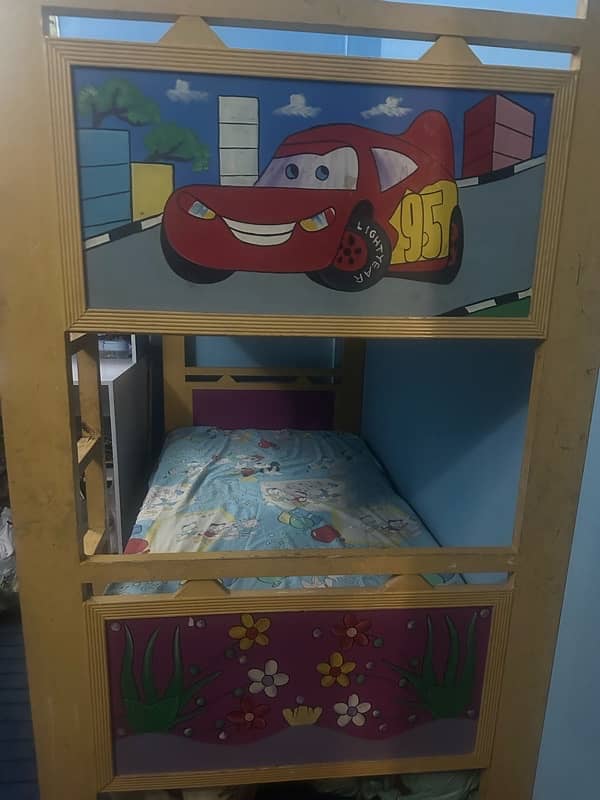 Bunk bed lightning McQueen 2