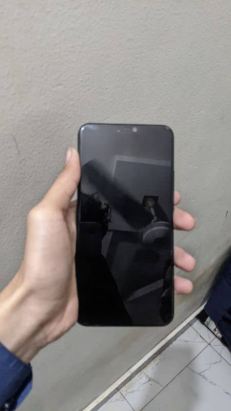 I'm selling my vivo y85 4/64 pta approved 0