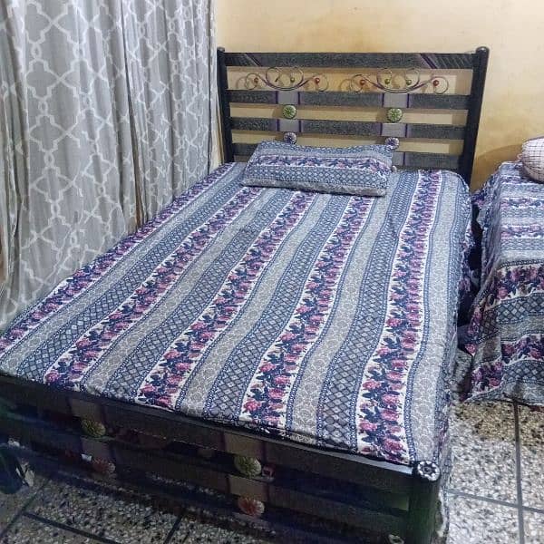 Single Bed For Single Person 3