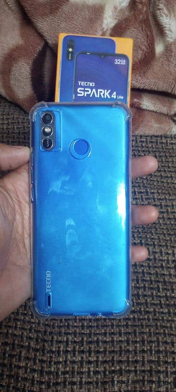 Exchange possible  Tecno spark 4 li8 with box 2gb 32gb Oficial aproved 3