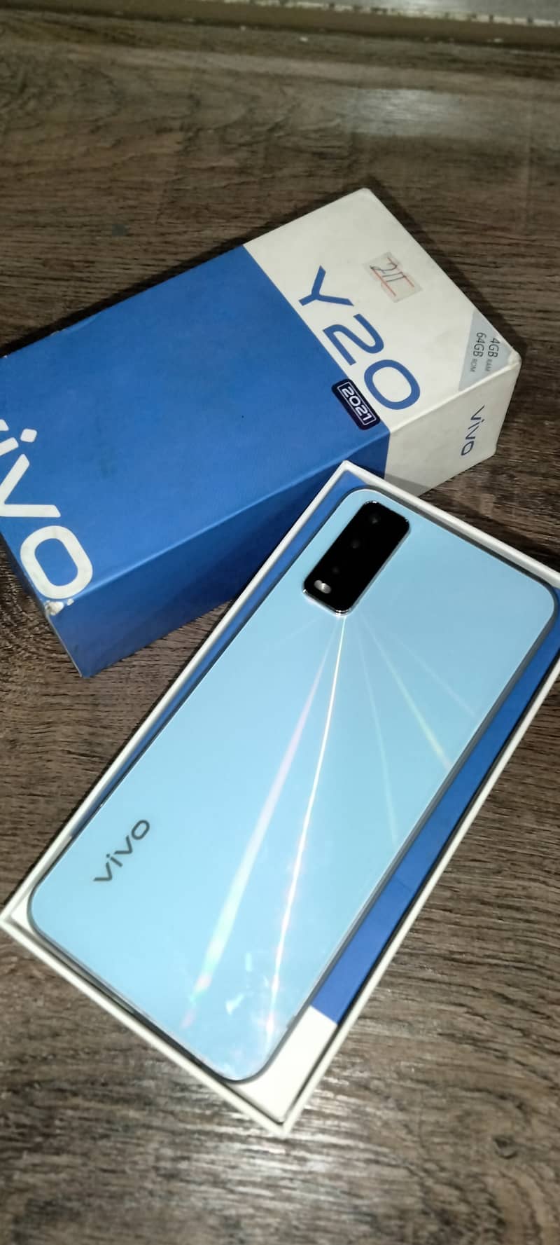 Vivo Y20 4/64 With Box 0