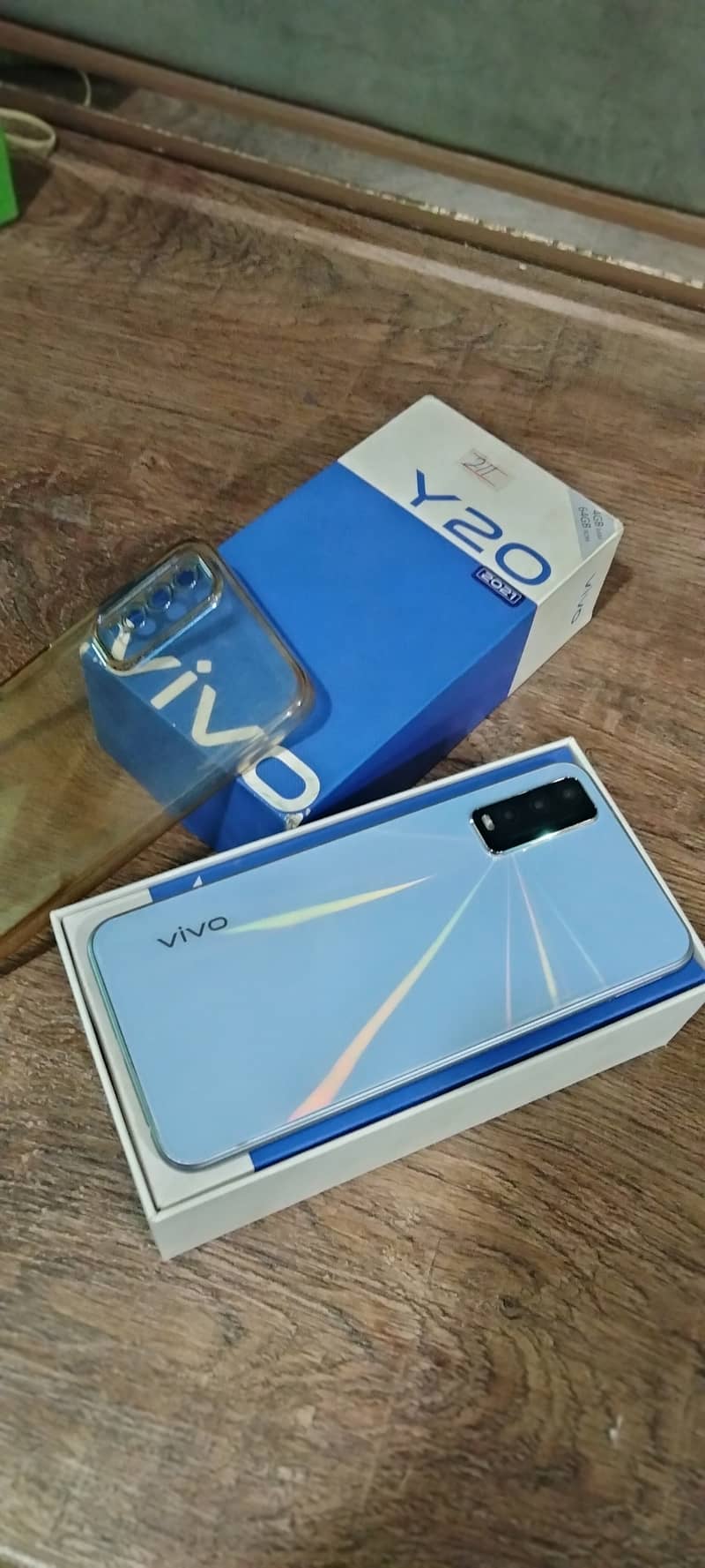 Vivo Y20 4/64 With Box 1