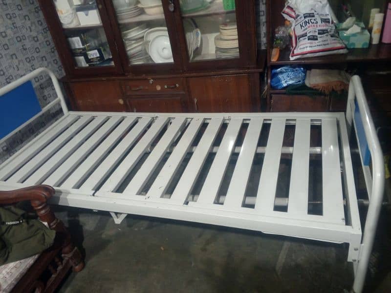 Medical bed 1