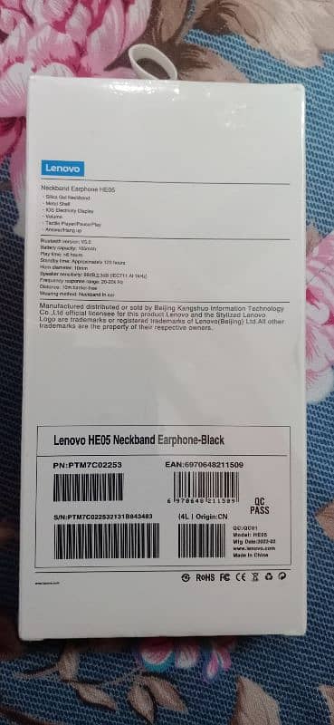 Lenovo neck band and head phone wireless 4