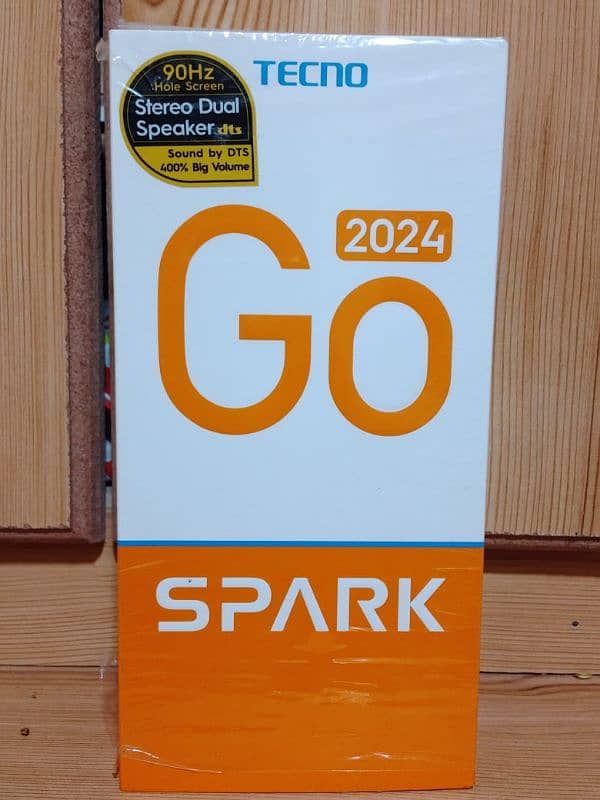 Techno spark go 10/10 condition with box and charger 2