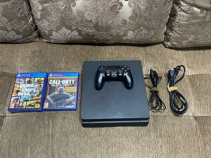 PS4 Slim 500GB with controller & games 0