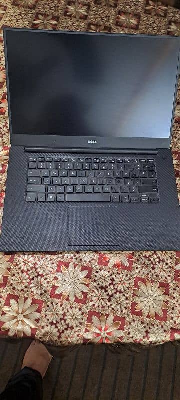 Dell Precision 5510 core i7 9th generation(16gb) 1tb ssd 3