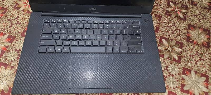 Dell Precision 5510 core i7 9th generation(16gb) 1tb ssd 5