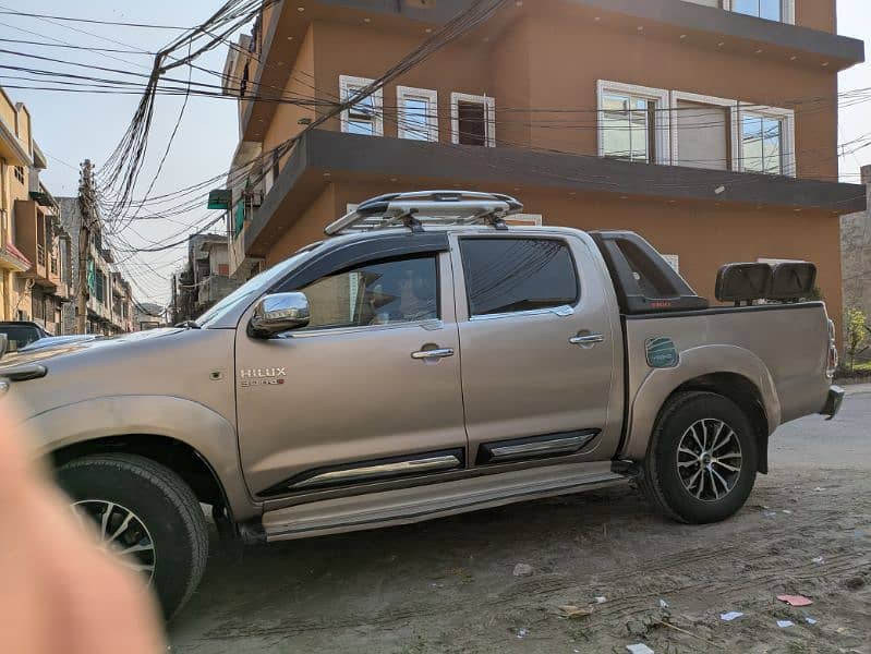 Toyota Hilux 2006 Argent sale 1