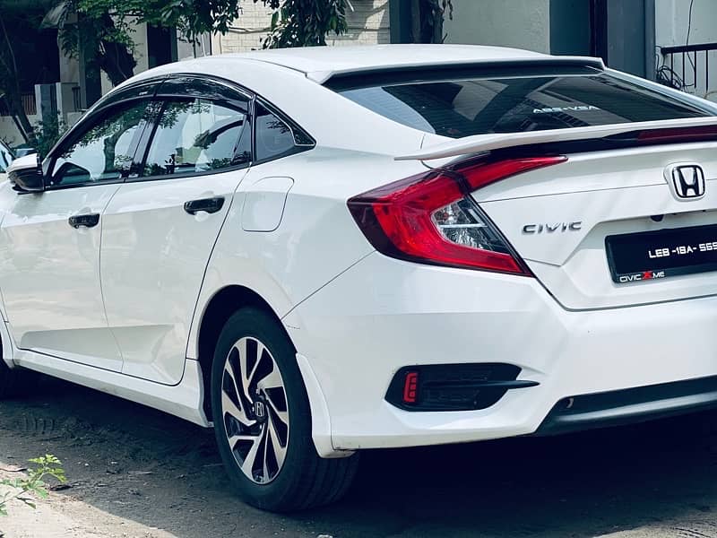 Honda Civic VTi Oriel Prosmatec 2018 1