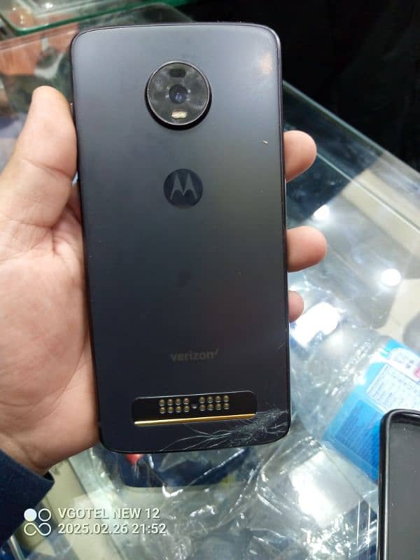 Moto Z4 4/128 non pta exchange possible with gaming phone 1