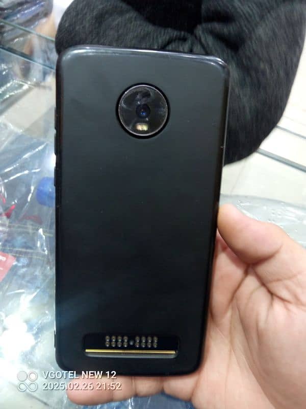 Moto Z4 4/128 non pta exchange possible with gaming phone 3