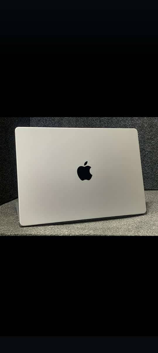 Macbook M01 2021 model 0