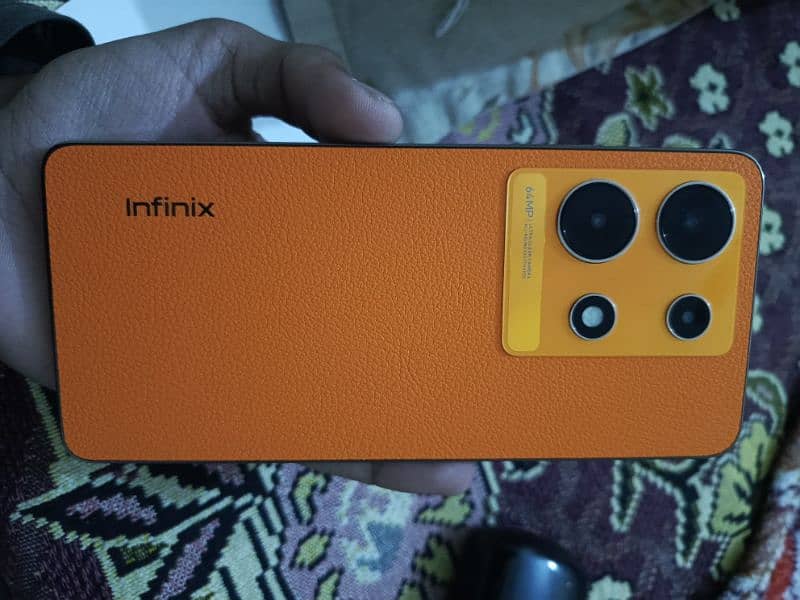 Infinix Note 30 8/256 0