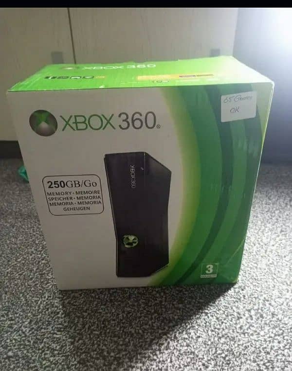 xbox 360 with box 0