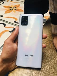 samsung galaxy a71 in lush condition totally original