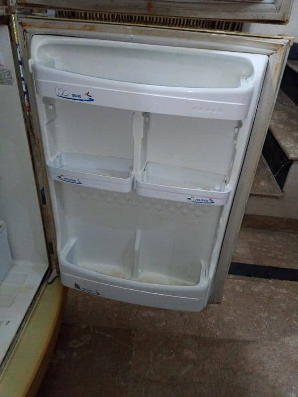 PEL  fridge 1