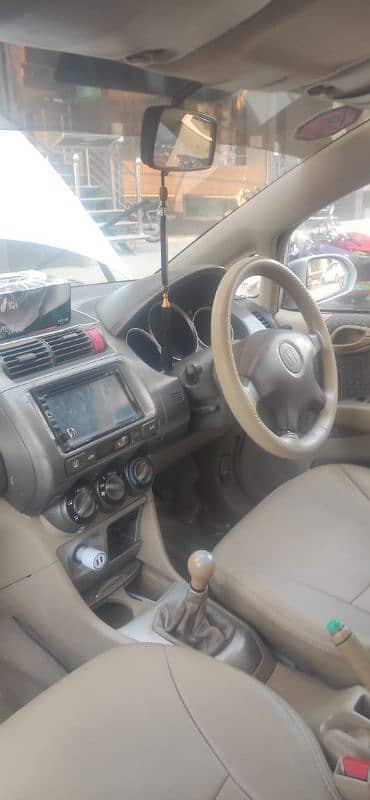 Honda City IDSI 2004 5