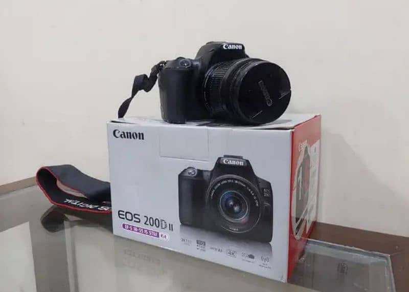 Canon 200D Mark ii 4k camera 0