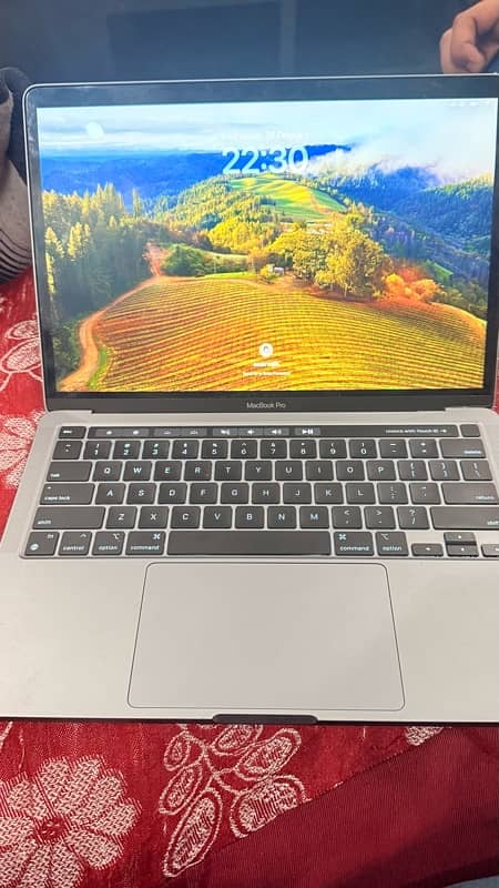 macbook pro m1 4