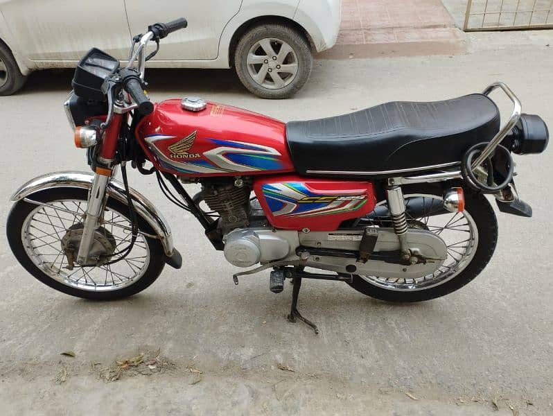 Honda 125 2022 4