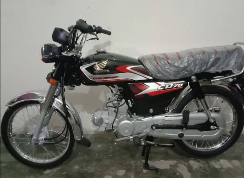 2025 Honda cd70 4