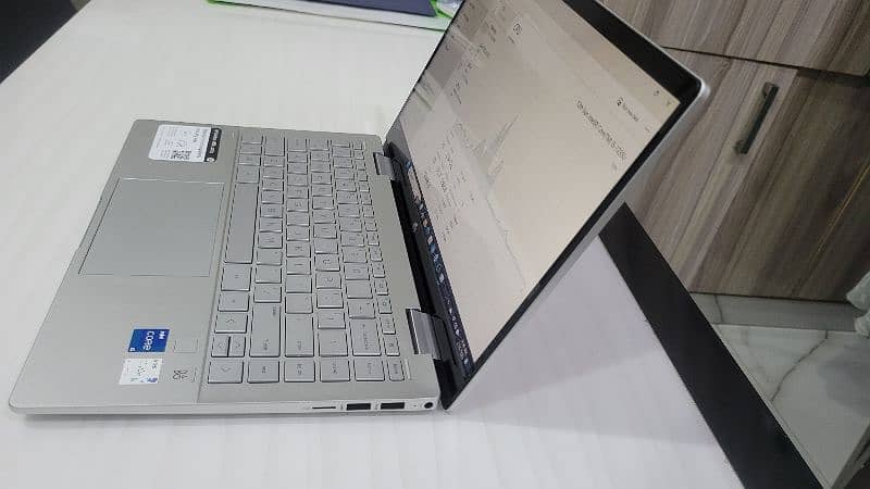 HP Pavilion x360 convertible 2