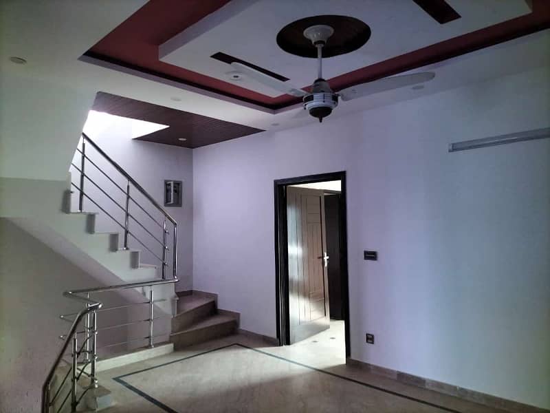 3.5 Marla house for sale like New Johar Town ph 2 12