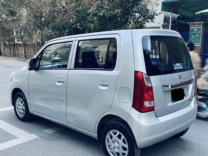 Suzuki Wagon R 2018 3