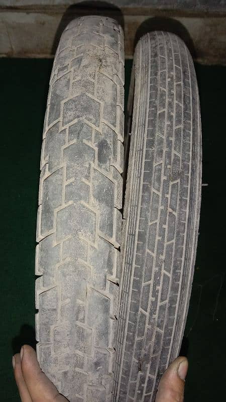 CD70 bike tyre new 1