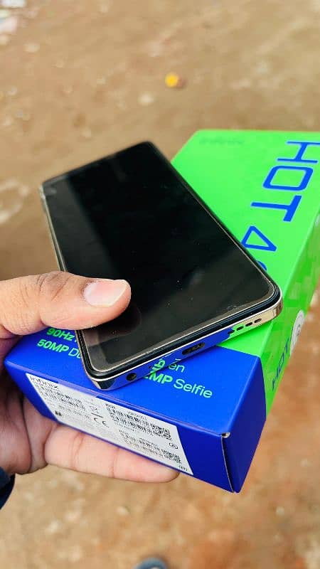 Infinix Hot 40i 1