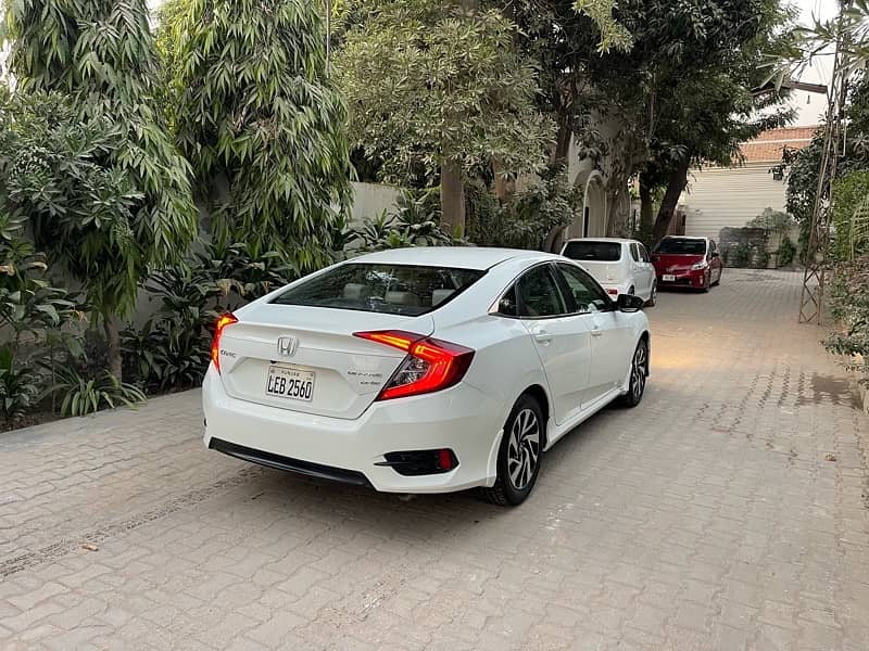 Honda Civic Oriel 2019 3