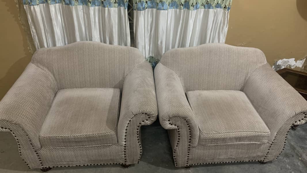 5 seater Sofa Set - Excellent Condition (urgent sale) 1