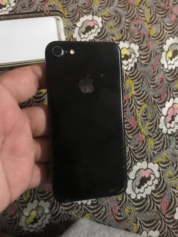 iphone 7 128 gb factory unlock non pta 1