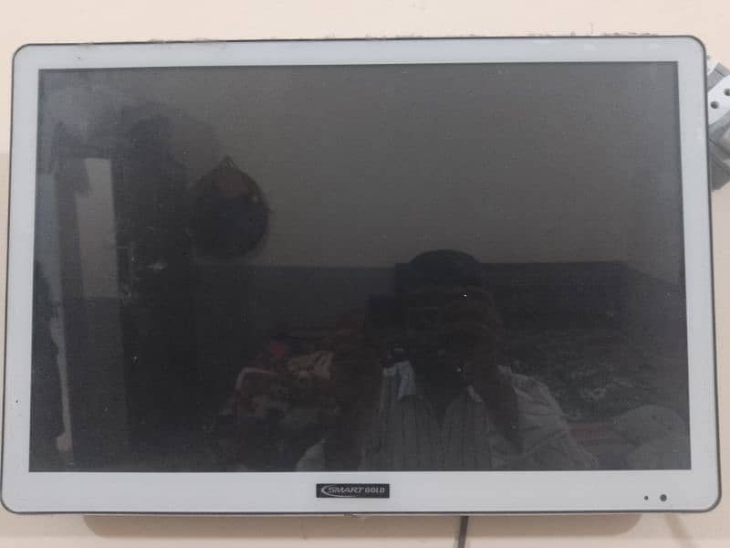 Led Tv Smart Gold 10/10. Condition 5