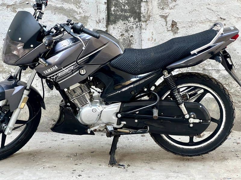 Yamaha ybr 125 8