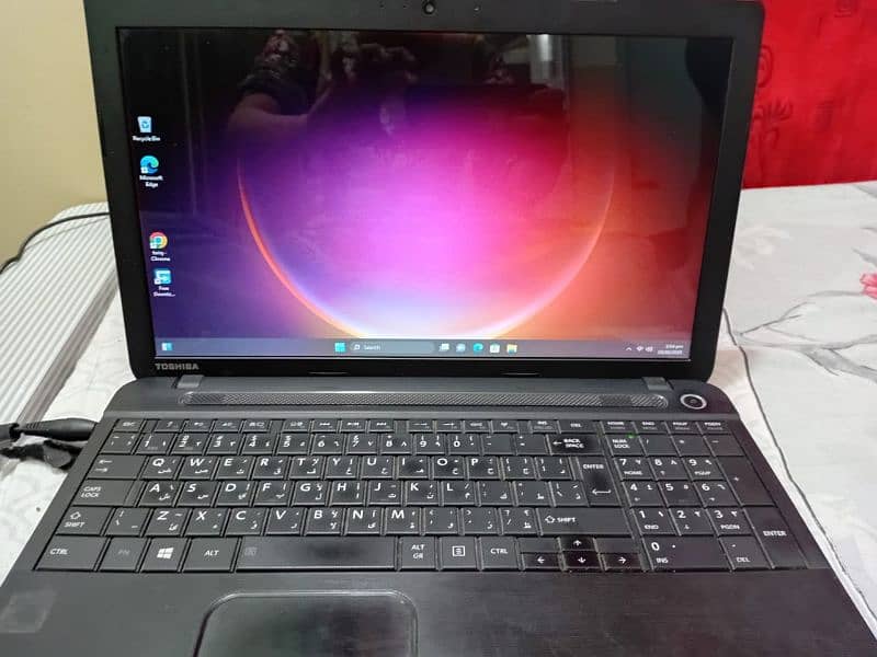 Toshiba laptop for sell 0