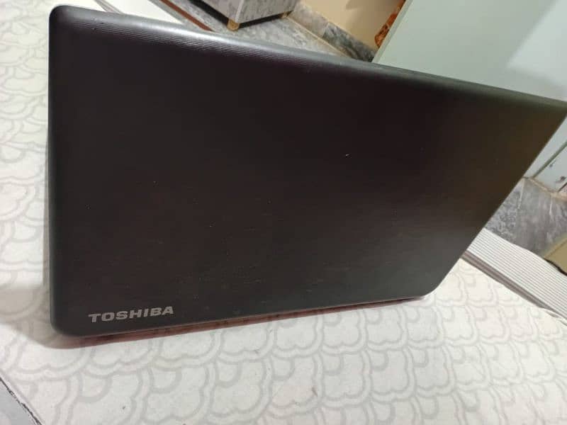 Toshiba laptop for sell 3