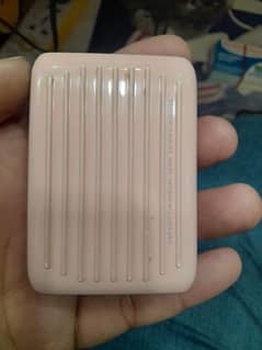 ZENDURE 10000 MAH POWER BINK New candsan long lasting