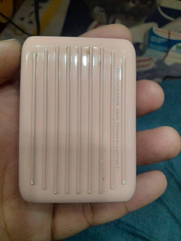 ZENDURE 10000 MAH POWER BINK New candsan long lasting 0