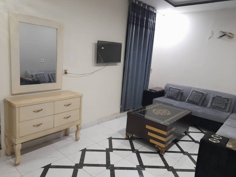 Luxury Furnished Appartments in Baharia Town Lahore Daily Basis For Rent 0321-1046192 3