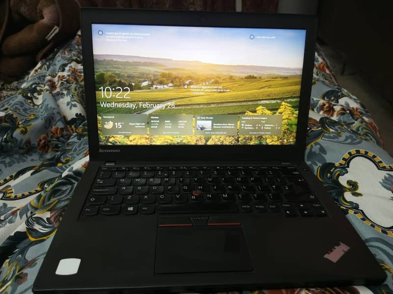 Lenovo ThinkPad X250 - Core i3 |4GB RAM |128GB SSD | Original ChargeR 1