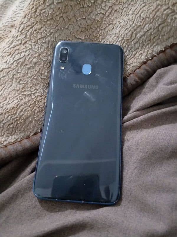 samsung a30 1